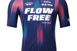 パールイズミ2026春夏プリントジャージ