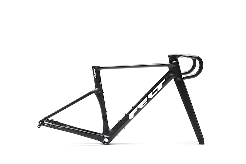 フェルト 新型BREED