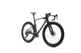 フェルト 新型BREED