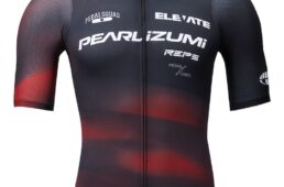 パールイズミ2026春夏プリントジャージ