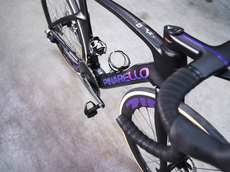 ピナレロ×ティソ