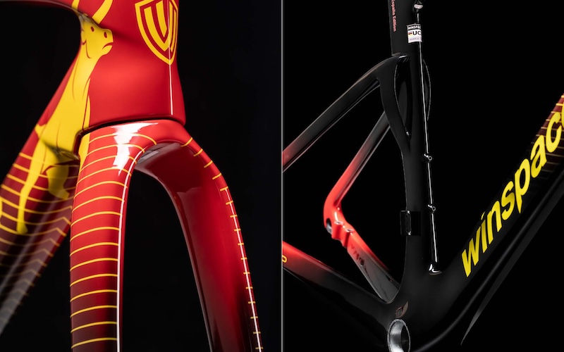 ウィンスペース T1600 ブエルタレッド