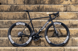 キャニオン・アルティメットCFR ENVE