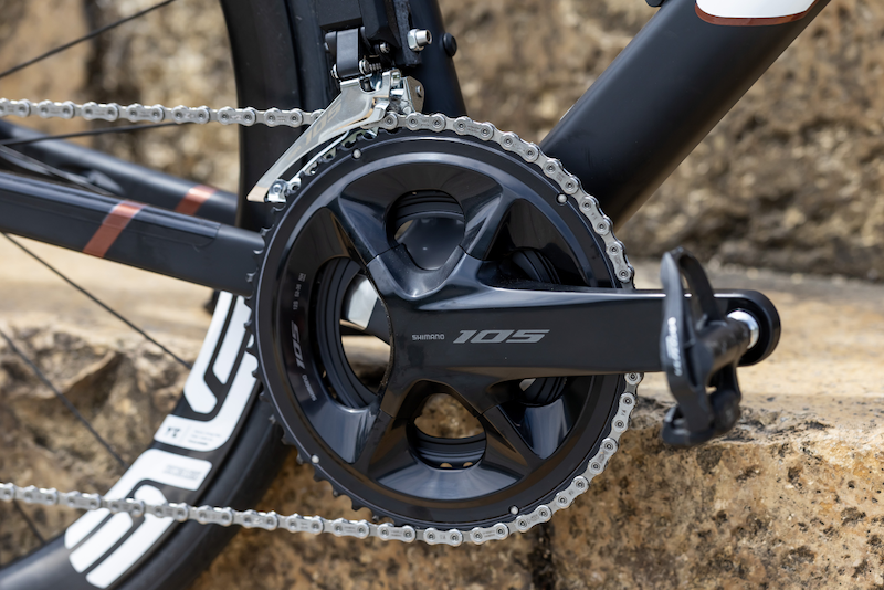 キャニオン・アルティメットCFR ENVE