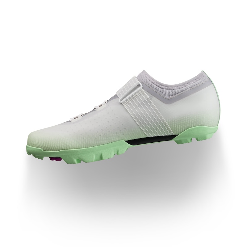 フィジーク　FEROX 2