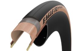 イーグルF1スーパースポーツR