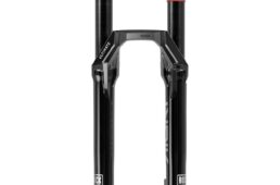 リリックアルティメットフライトアテンダント