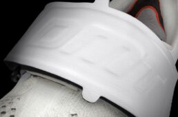 ベルクロクロージャー