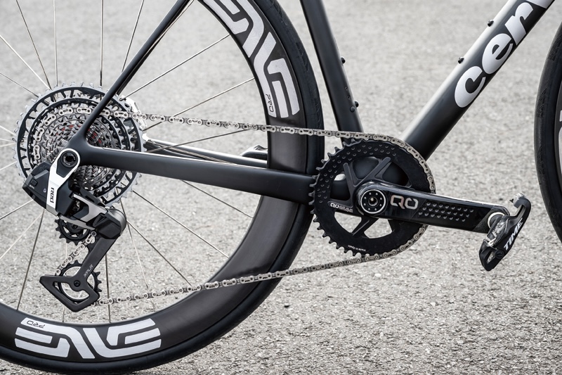 レッドE1 XPLRのドライブトレイン