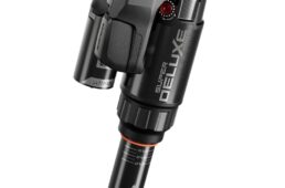 スーパーデラックスアルティメットフライトアテンダント