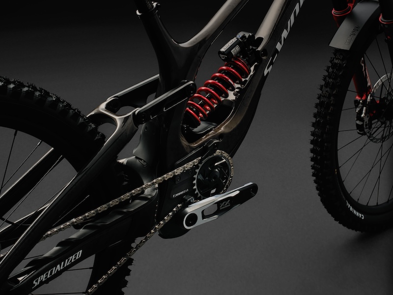 スペシャライズド DEMO11