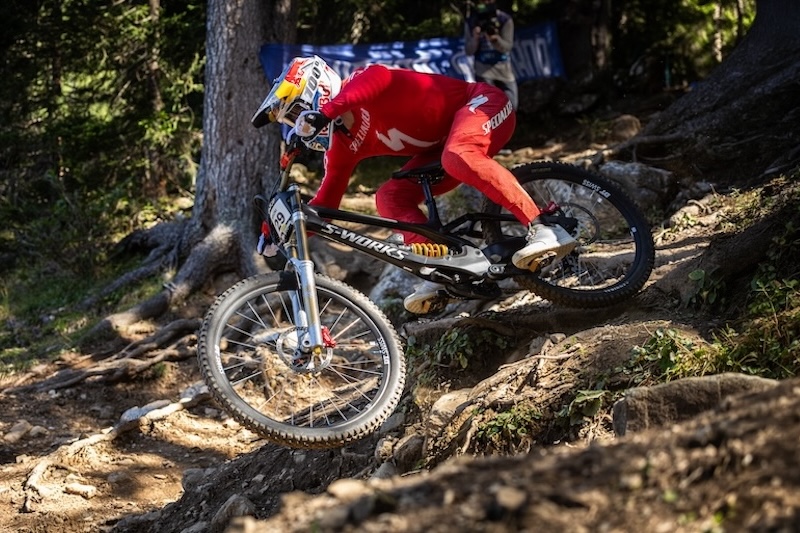 スペシャライズド DEMO11