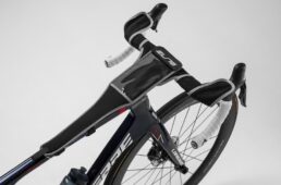 スポーツキッド「ブラックサンダー」サイクルジャージ予約受付中