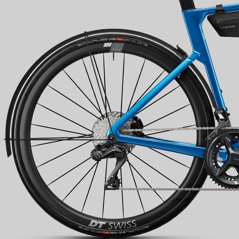 キャニオン エンデュレース CF SLX/CF