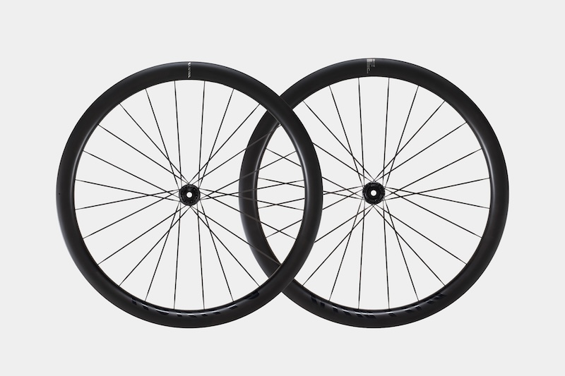 キャニオン エンデュレース CF SLX/CF