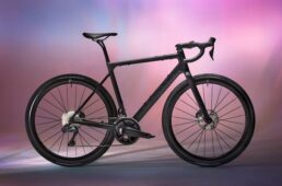 キャニオン　エンデュレース CF SLX／CF