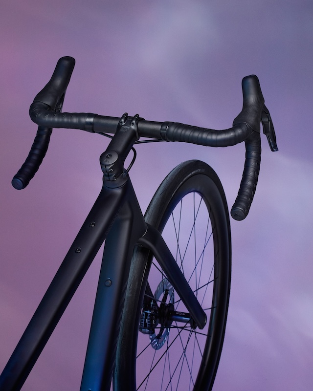 キャニオン エンデュレース CF SLX/CF