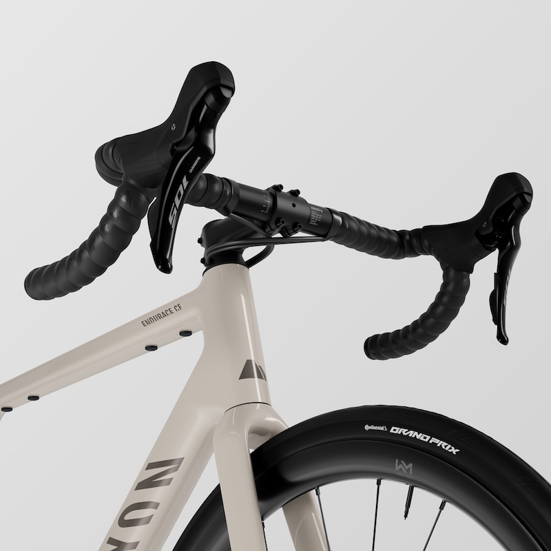 キャニオン エンデュレース CF SLX/CF
