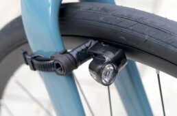 ステム一体型ハンドルの「Forza Cirrus Pro Road Integrated Cockpit