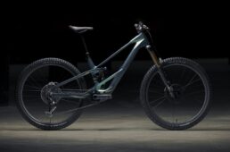 コクピット Canyon CP07 Gravelcockpit CF ステム一体型2階建て