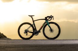 コクピット Canyon CP07 Gravelcockpit CF ステム一体型2階建て