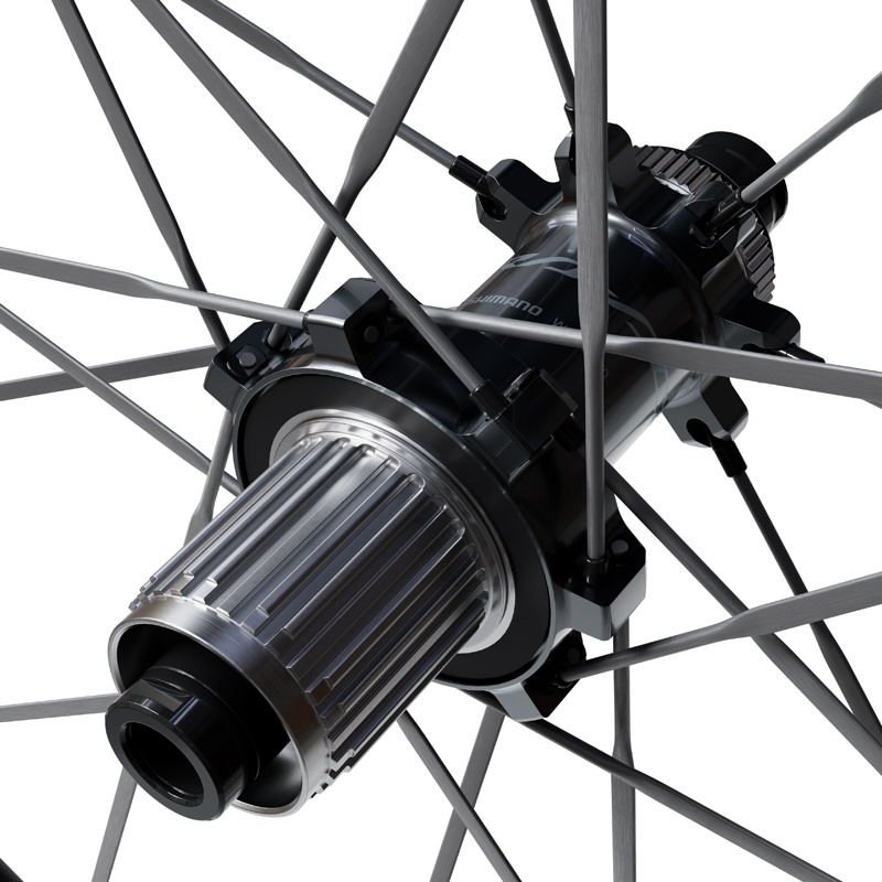 シマノの新型デュラエースホイール登場 初のカーボンスポーク採用、C50
