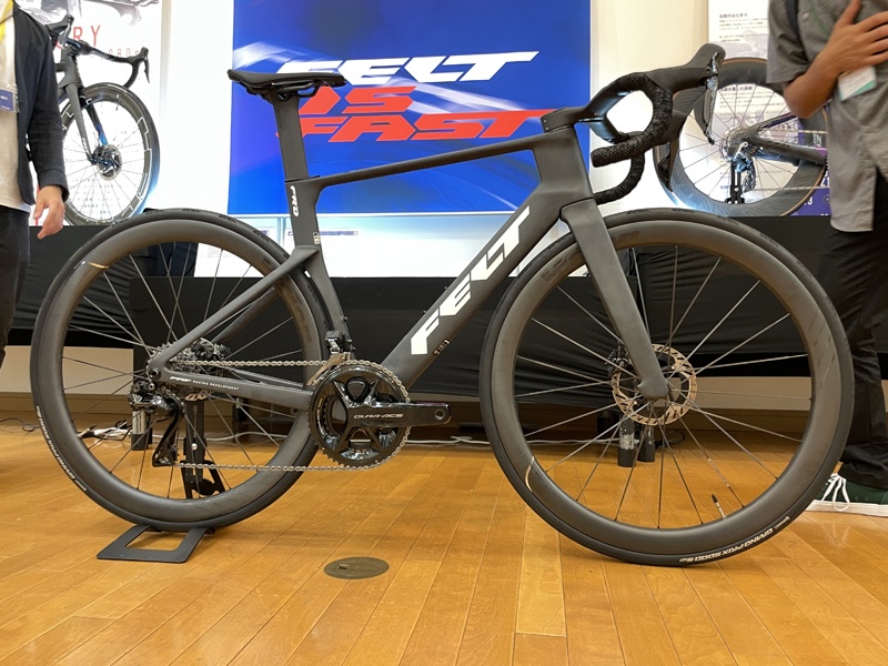 フェルトの新型エアロロード「NEXAR（ネクサー）」登場！ 完成車6.8kg