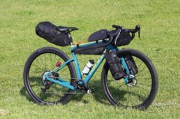 ビオレーサーが日本限定デザインロードレースワンピースの長袖モデルの