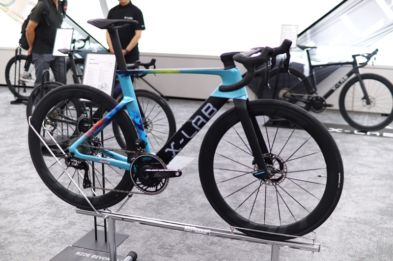 AD9（デュラエース完成車価格：119万9000円）｜サイクルスポーツがお