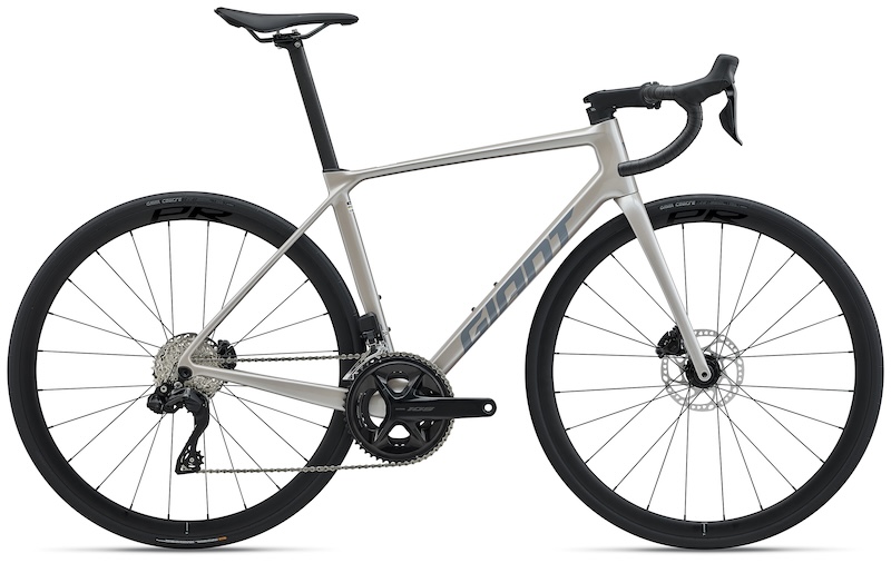 ジャイアント「TCR」2027モデル発表 カーボンロードバイクが20万円台
