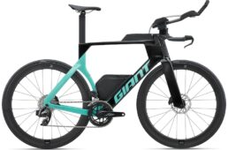 ジャイアントのトライアスロン／TTバイク「トリニティ」2027モデル発表