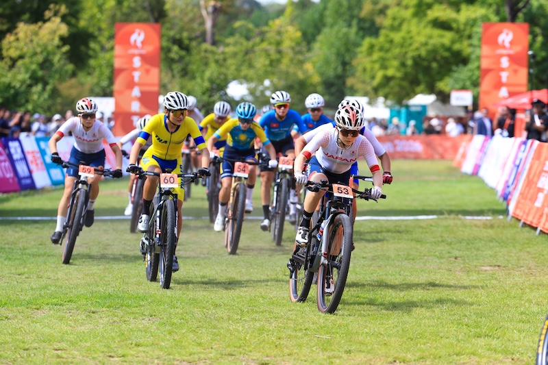 マウンテンバイク女子XCで川口うらら4位、石田唯5位 愛知・名古屋2026