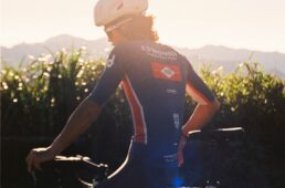 TREK カンチェラーラ と別府史之 直筆サイン入りキャップ 2016宇都宮 ⼀葵さやか ×宇都宮ブリッツェン描きおろしキャラクターグッズSD